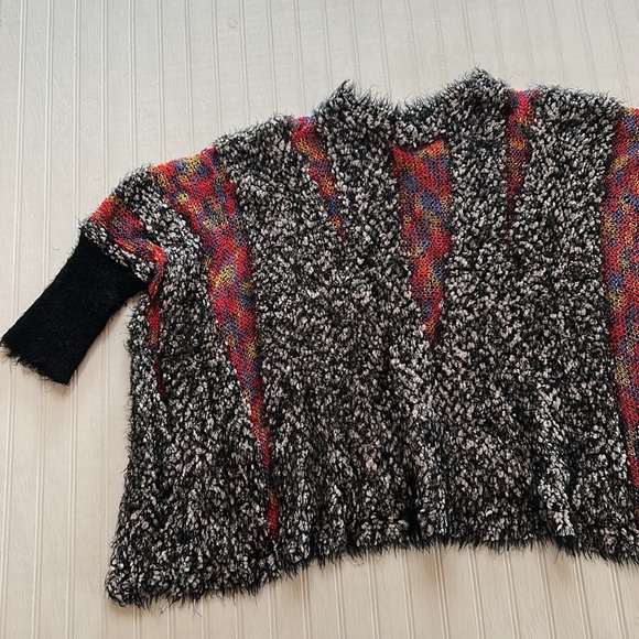 Oversized Boxy Knit Art To Wear Mixed Media Eyelash Fringe Sweater Top One Size - Picture 14 of 15